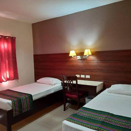 W Hotel زامبوانغا المظهر الخارجي الصورة