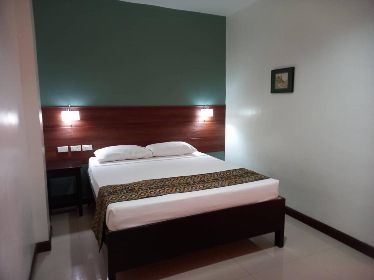 W Hotel زامبوانغا المظهر الخارجي الصورة