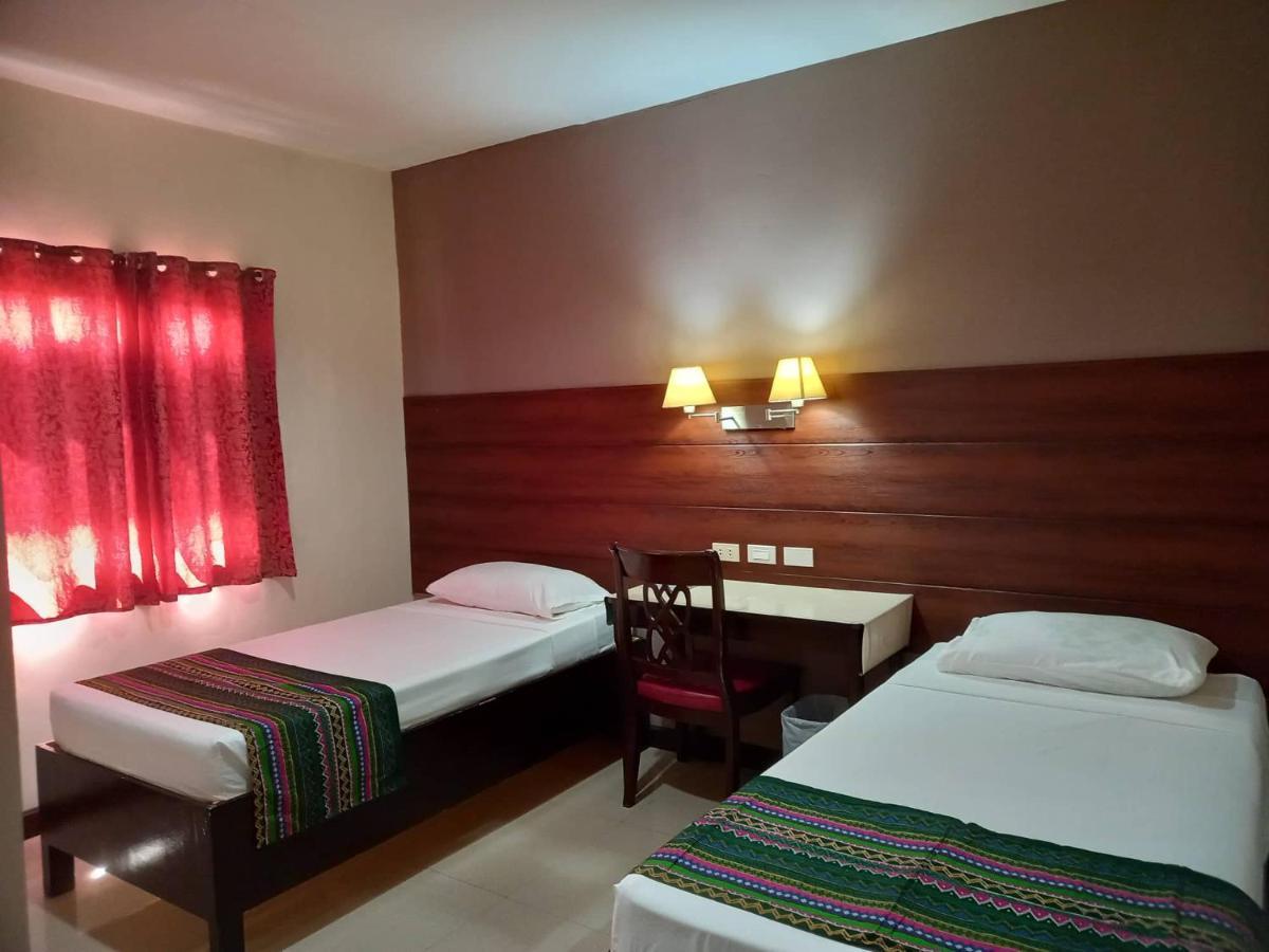W Hotel زامبوانغا المظهر الخارجي الصورة