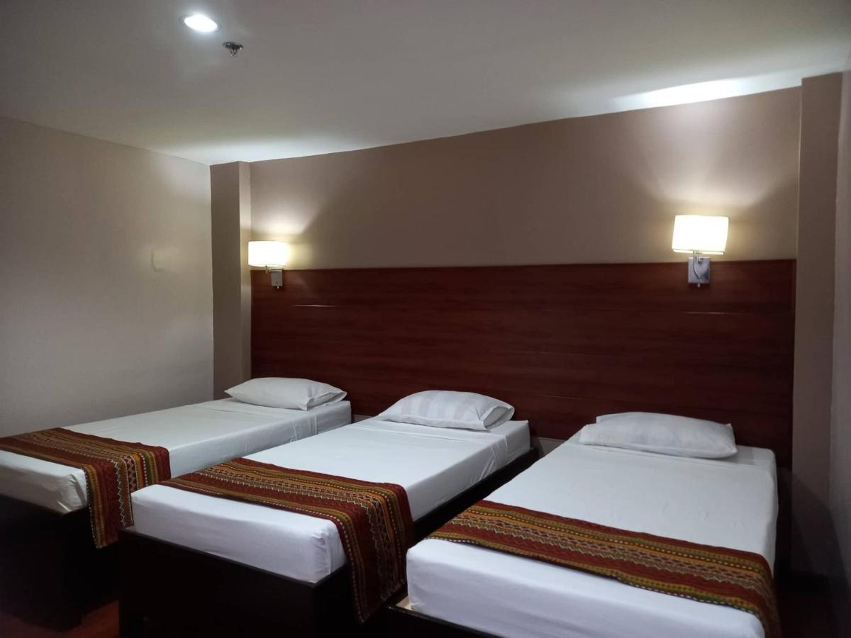 W Hotel زامبوانغا المظهر الخارجي الصورة